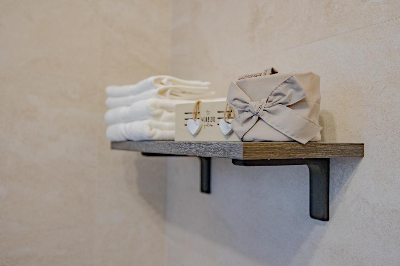 Milan Forum Camelia Guesthouse อาซซาโก ภายนอก รูปภาพ